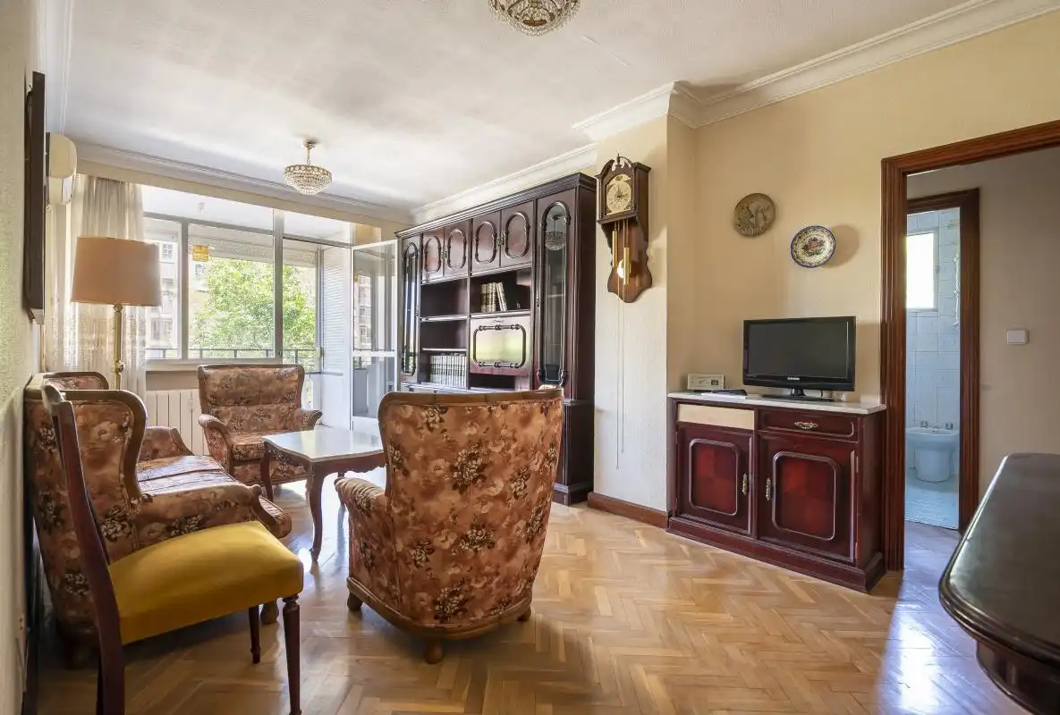 Sala de estar de Piso en venta en Madrid con Calefacción, Jardín privado y Terraza