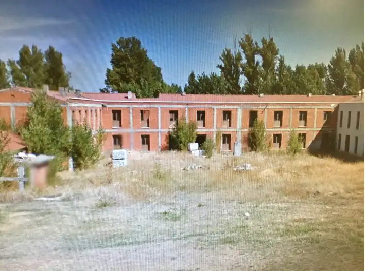Vista exterior de Edificio en venta en Calzada del Coto