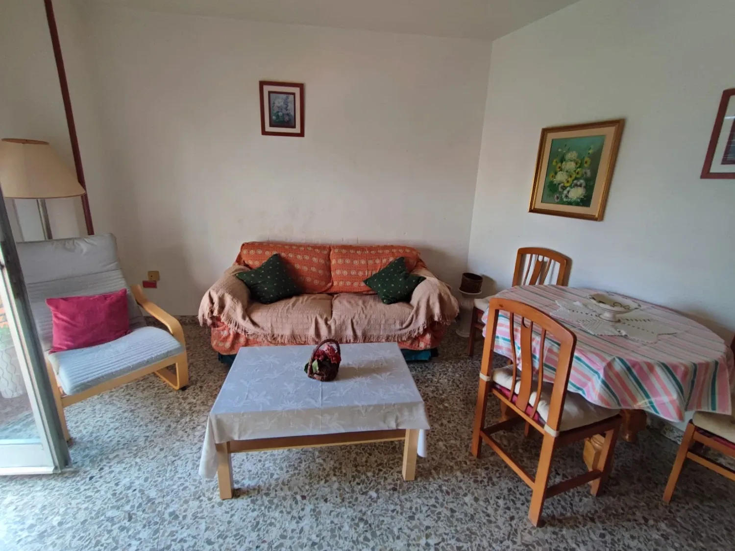 Sala de estar de Piso de alquiler en  Murcia Capital con Aire acondicionado, Calefacción y Amueblado