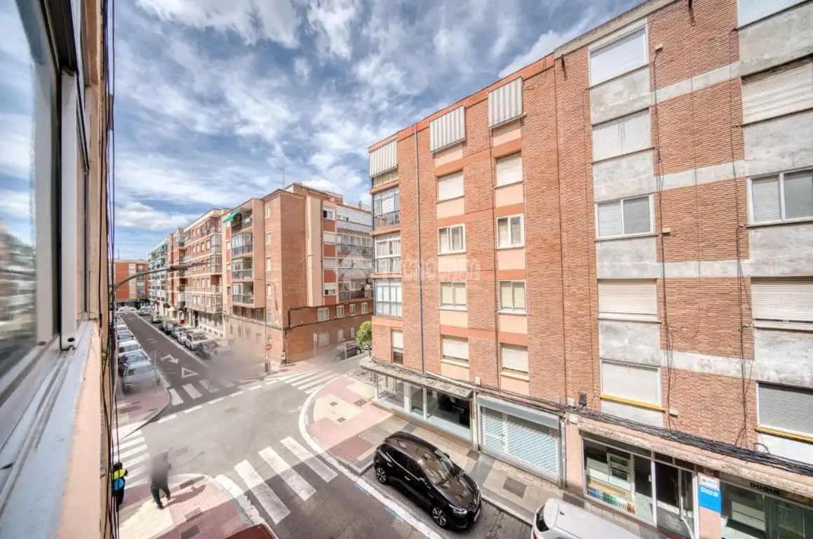 Außenansicht von Wohnung zum Verkauf in Valladolid