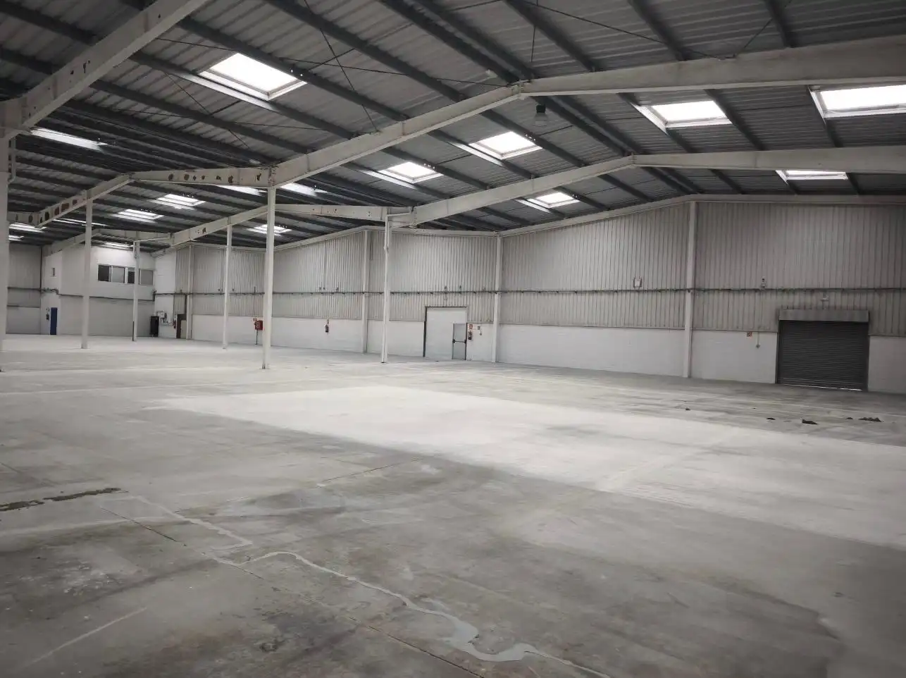 Industrial buildings for rent in Vallgorguina