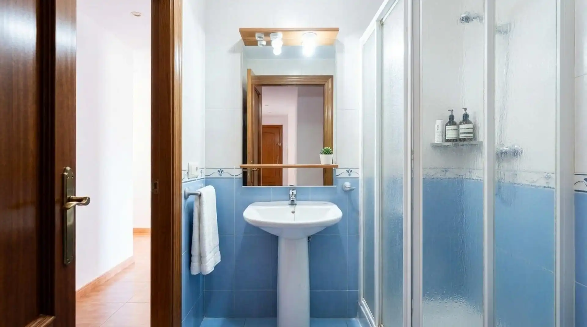Bathroom of Apartments for sale in Sierra de Carrascoy