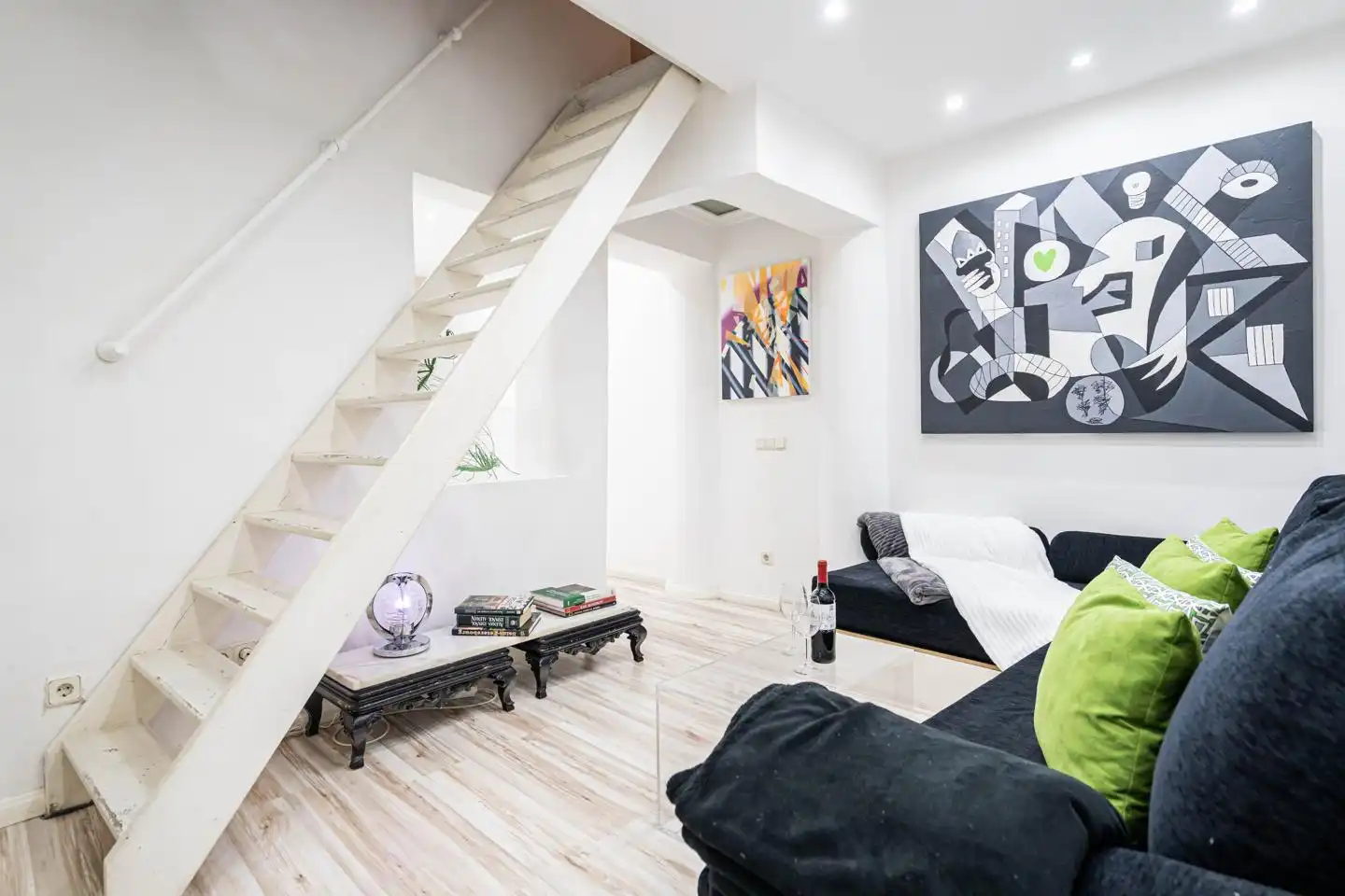 Living room of Ground floor for rent in Madrid  with Air Conditioner, Furnished and Internet