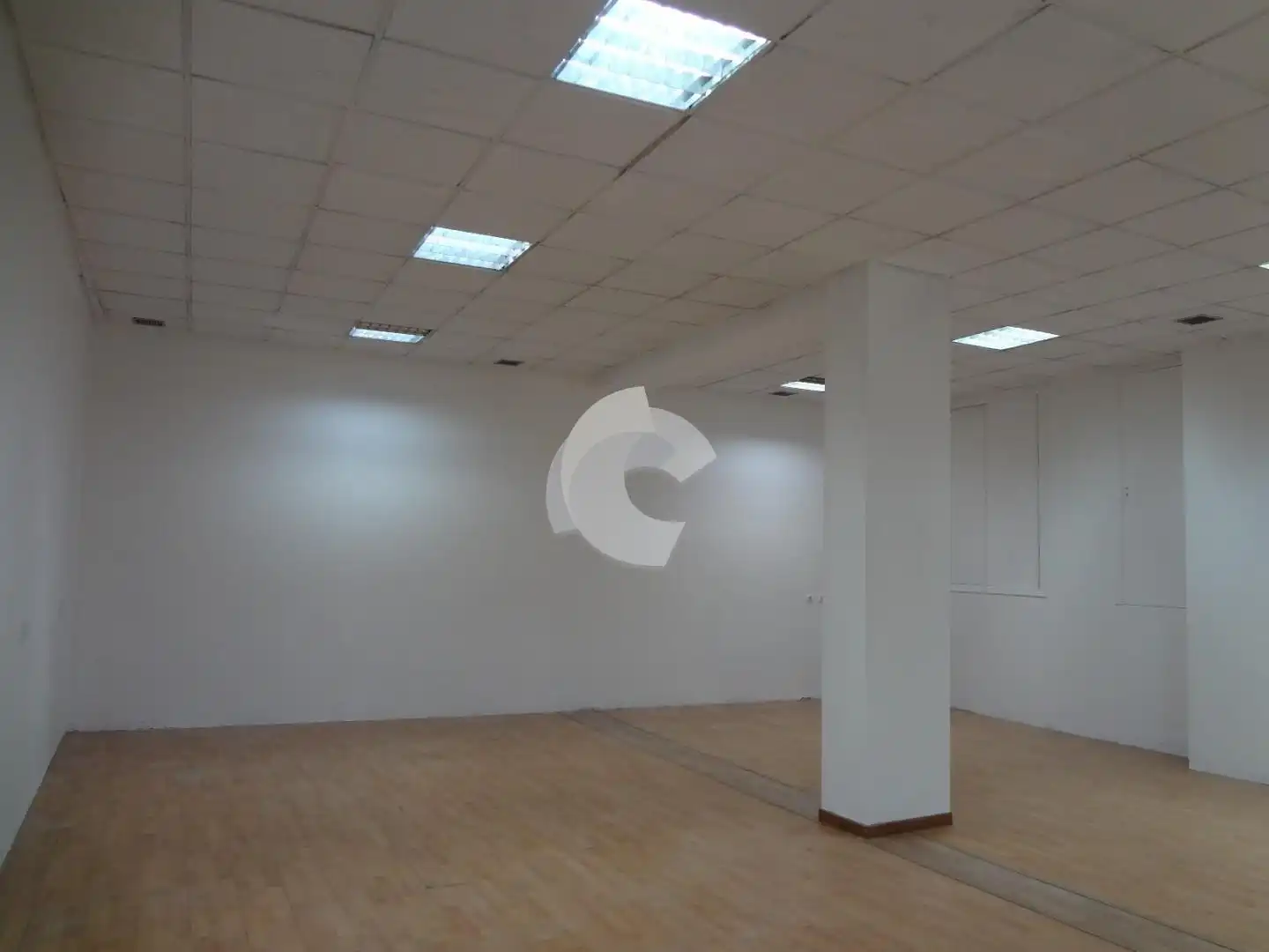 Business premises for sale in Couto, imagen 10
