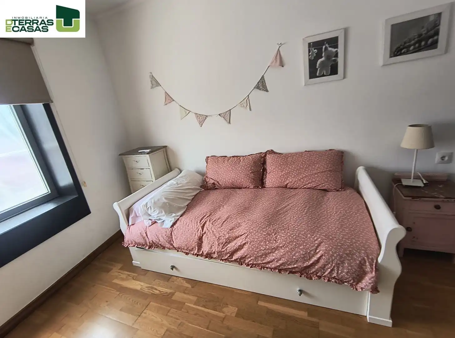 Bedroom of Flat for rent in Bueu  with Air Conditioner, Heating and Furnished