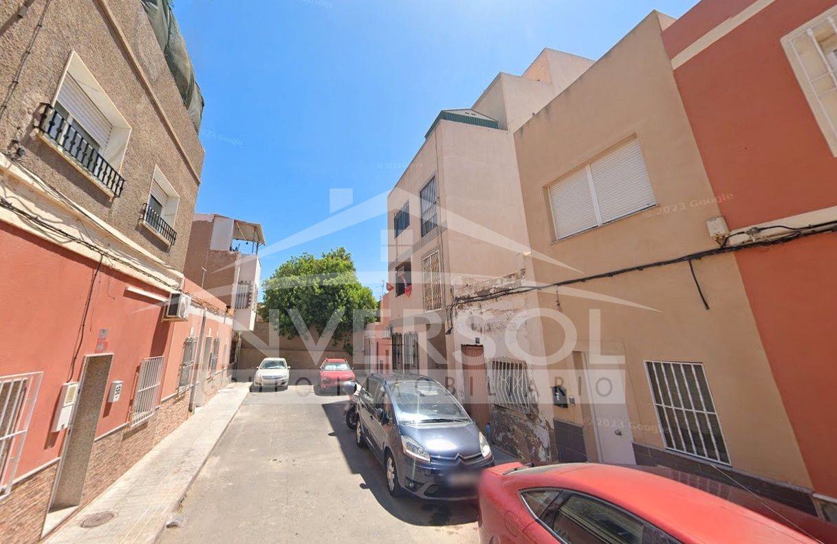 Vista exterior de Casa o xalet en venda en  Almería Capital
