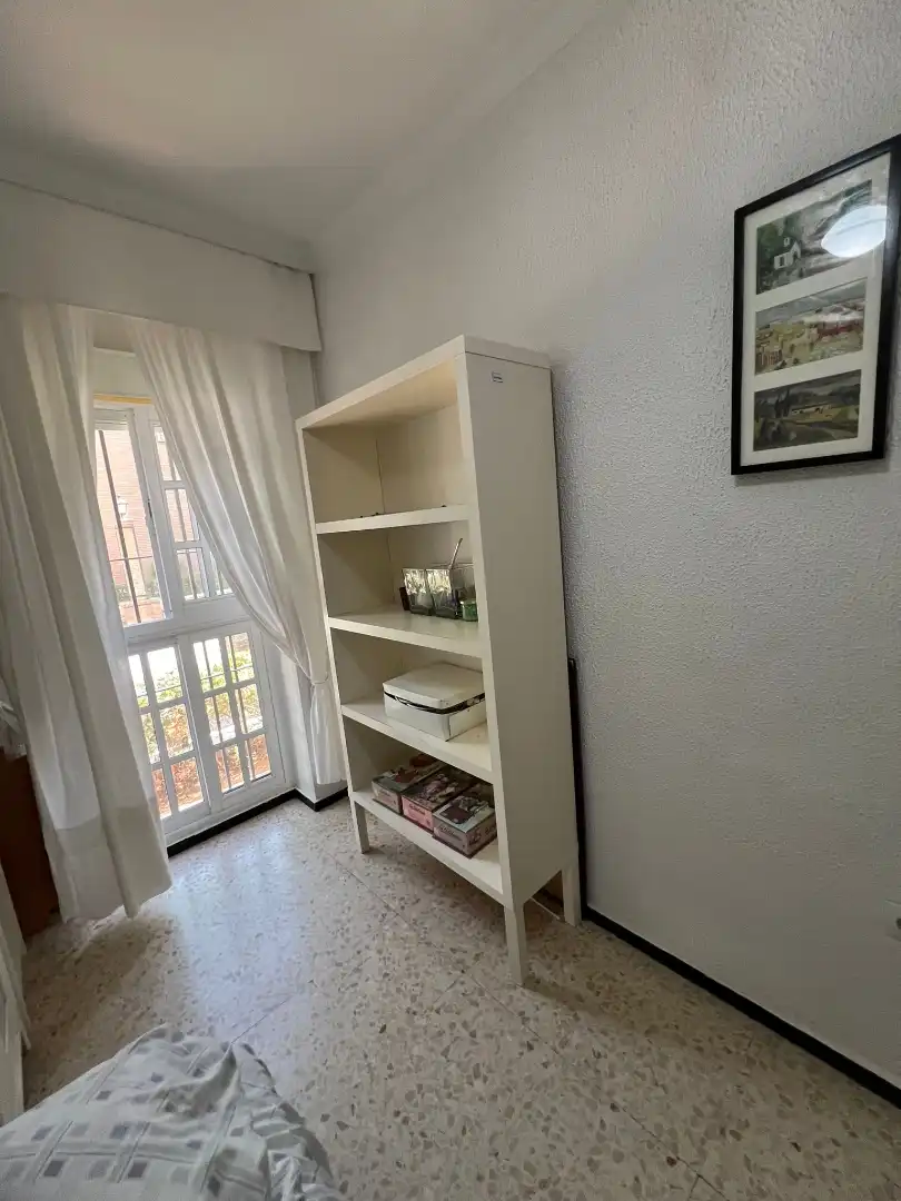 Dormitori de Pis en venda en Sevilla amb Moblat