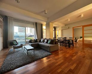 Living room of Flat for sale in  Barcelona Capital  with Air Conditioner, Heating and Parquet flooring