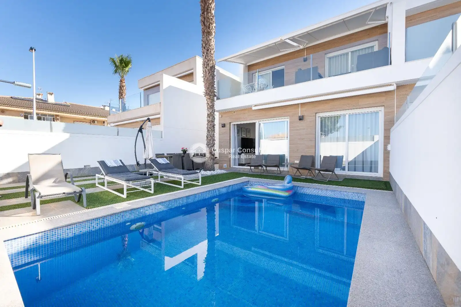 Xalet amb piscina en venda a N/A, imagen 4