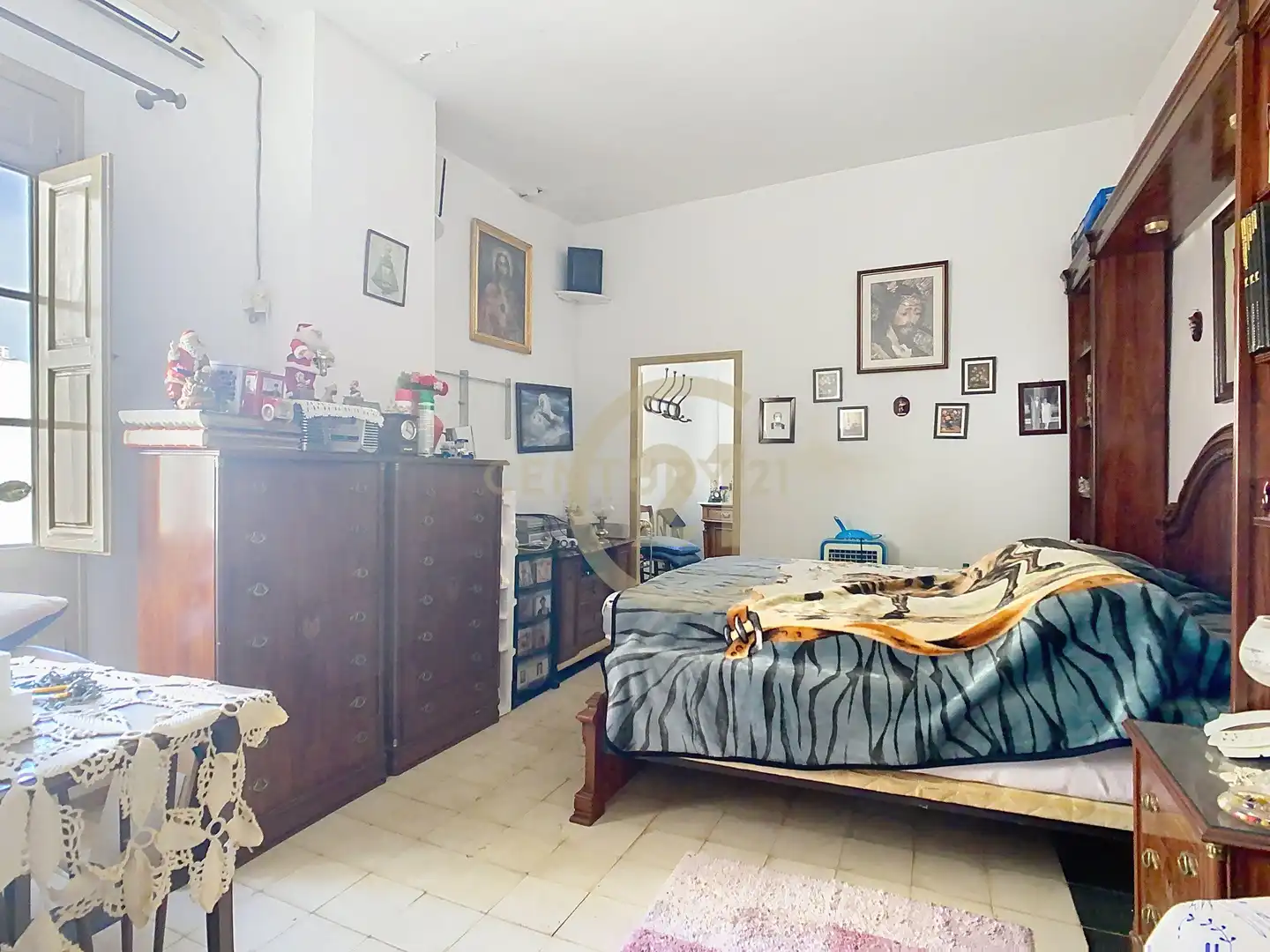 Habitación de Edificio en venta en Álora
