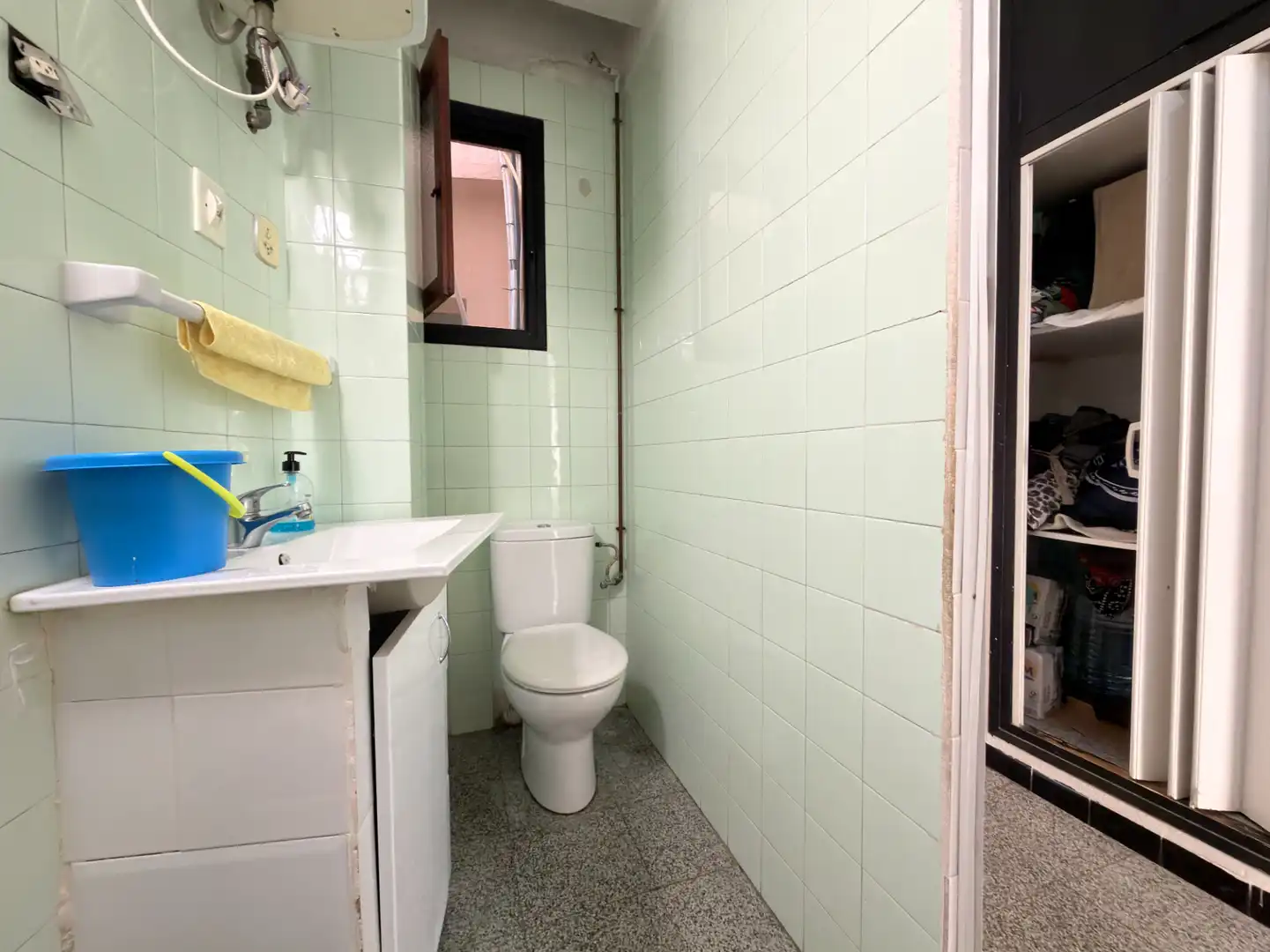 Bathroom of Flat for sale in Castellón de la Plana / Castelló de la Plana  with Storage room