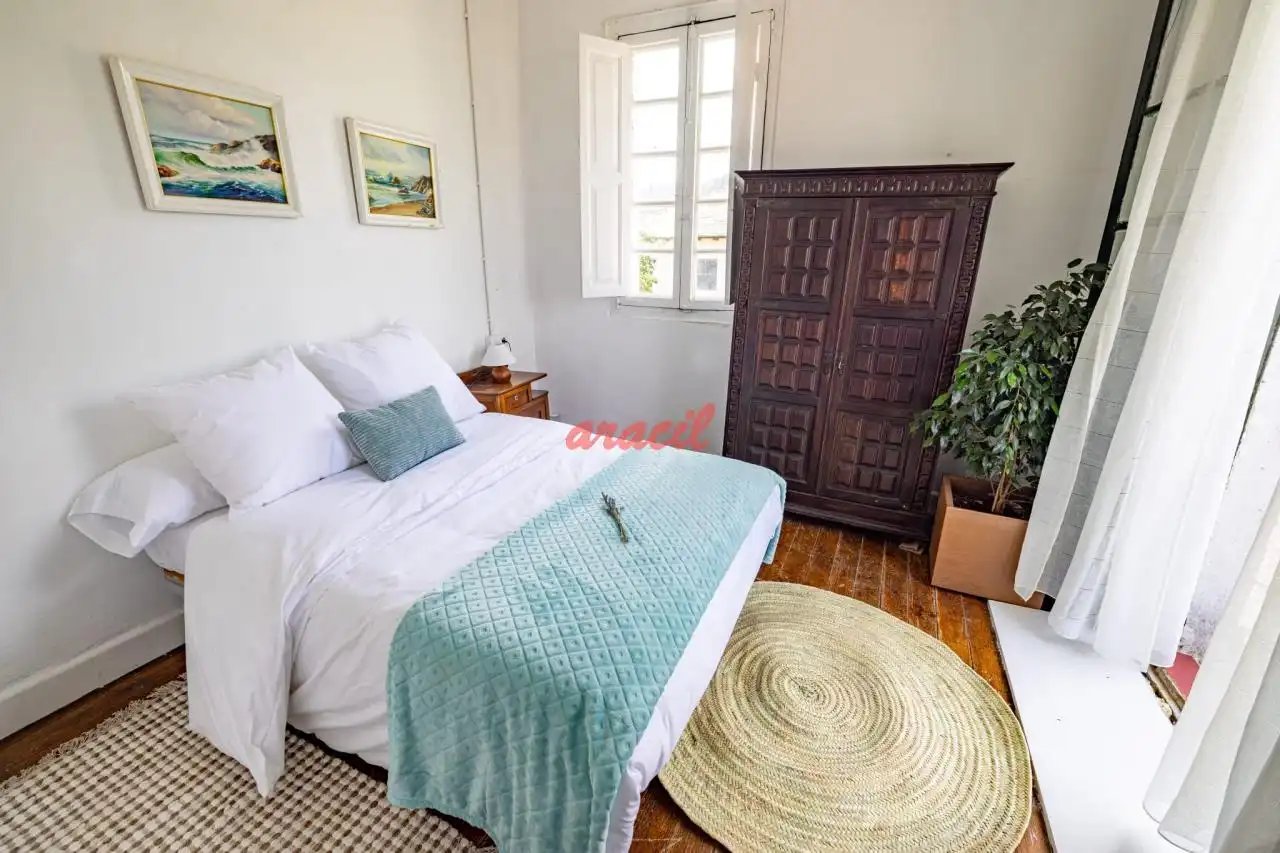 Dormitori de Casa o xalet en venda en A Pobra do Brollón  amb Calefacció, Jardí privat i Moblat
