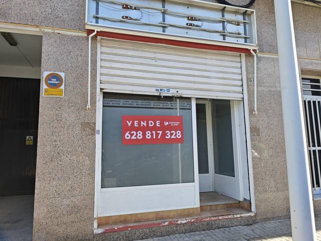 Local comercial en Venta en Calle de Valencia en El Altet