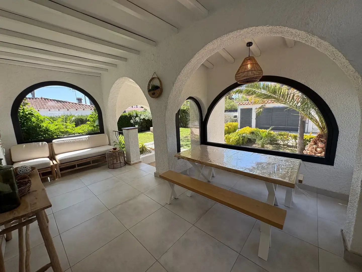 Terrassa de Casa o xalet en venda en Mont-roig del Camp amb Aire condicionat, Calefacció i Jardí privat
