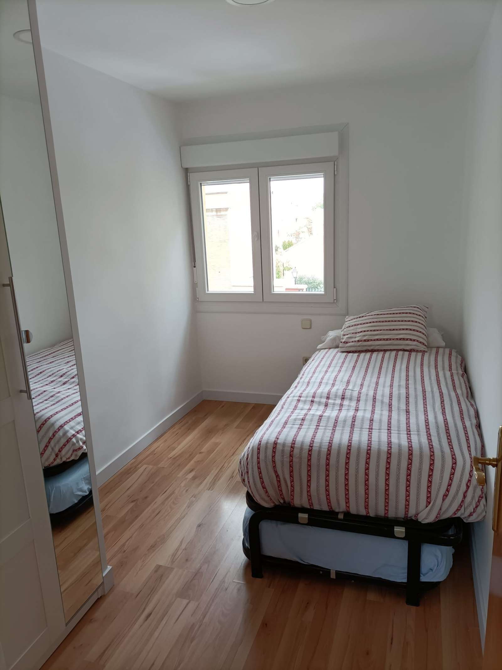 Apartment to share in Puerta del Ángel