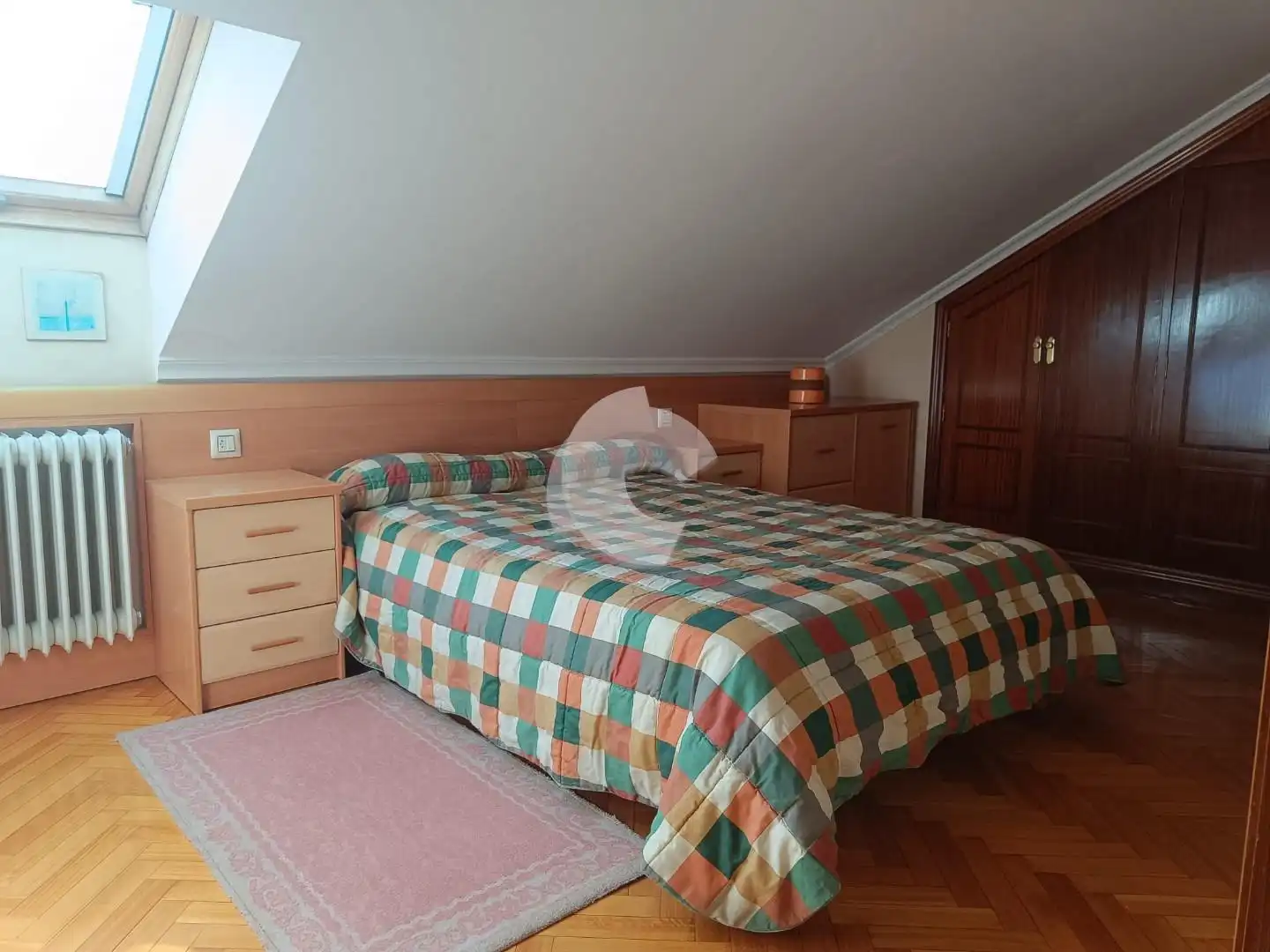 Dormitori de Dúplex de lloguer en Barbadás amb Calefacció, Parquet i Traster