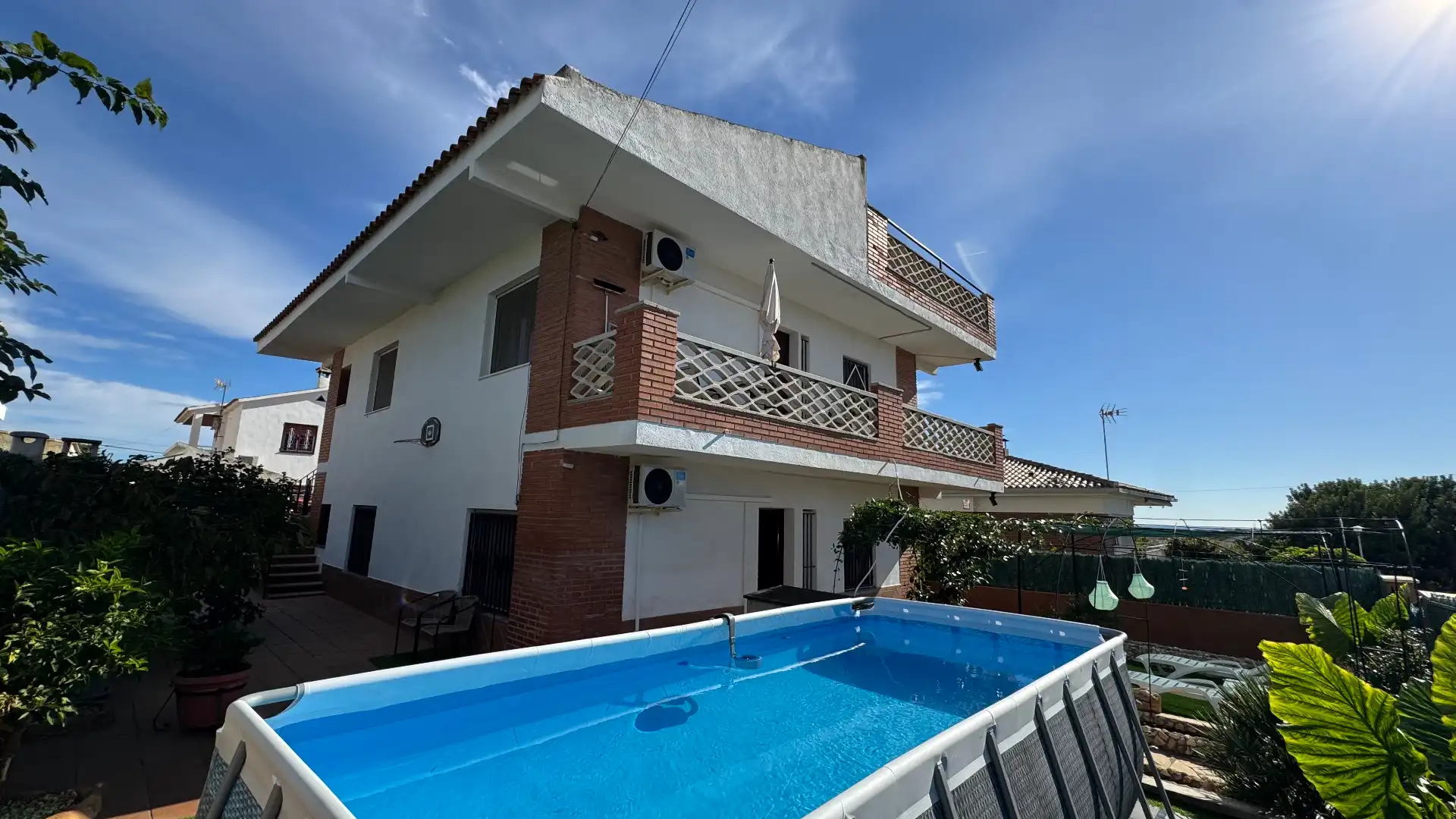 Swimming pool of Houses for sale in Torredembarra  with Air Conditioner, Heating and Private garden
