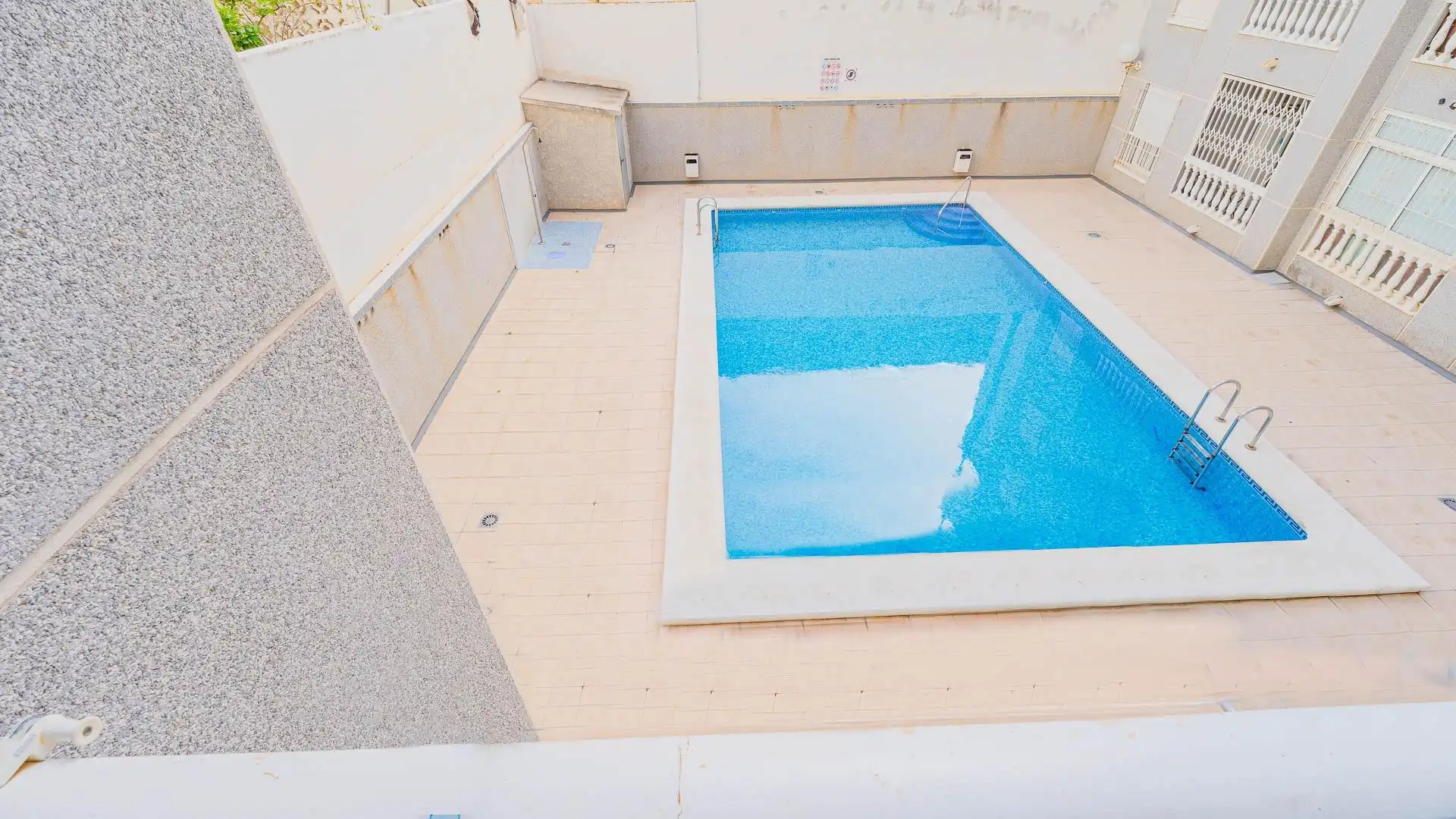 Swimming pool of Apartments for sale in Torrevieja  with Terrace, Furnished and Community pool