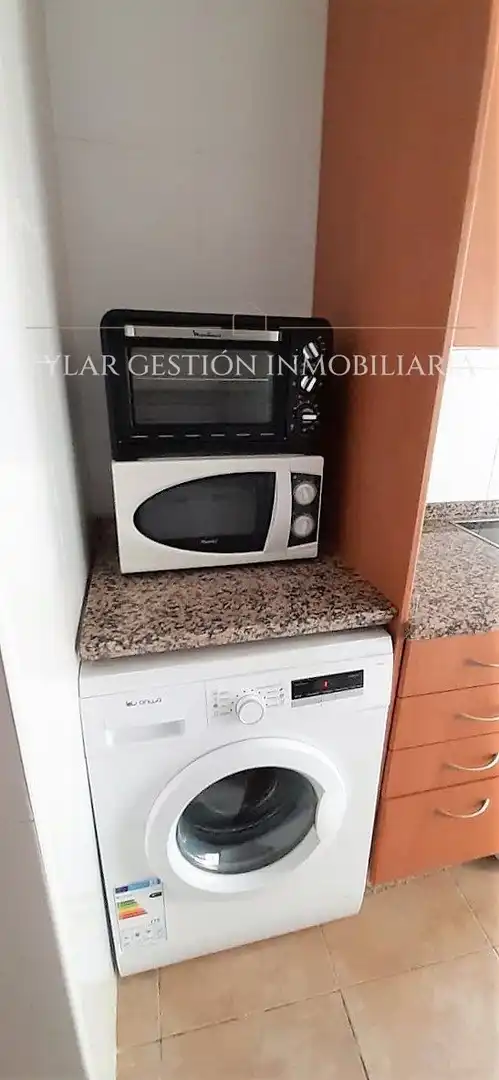 Flat for rent in Asturias, Carmelitas