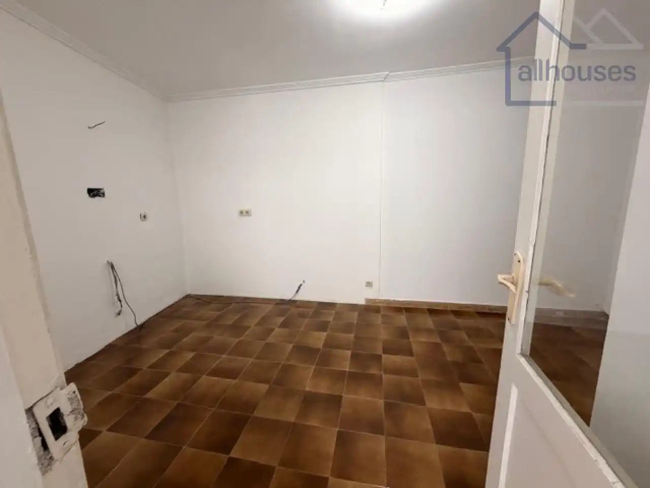 Piso en venta en Vigo  con Calefacción, Parquet y Terraza