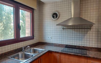 Kitchen of Flat for sale in Campdevànol  with Balcony