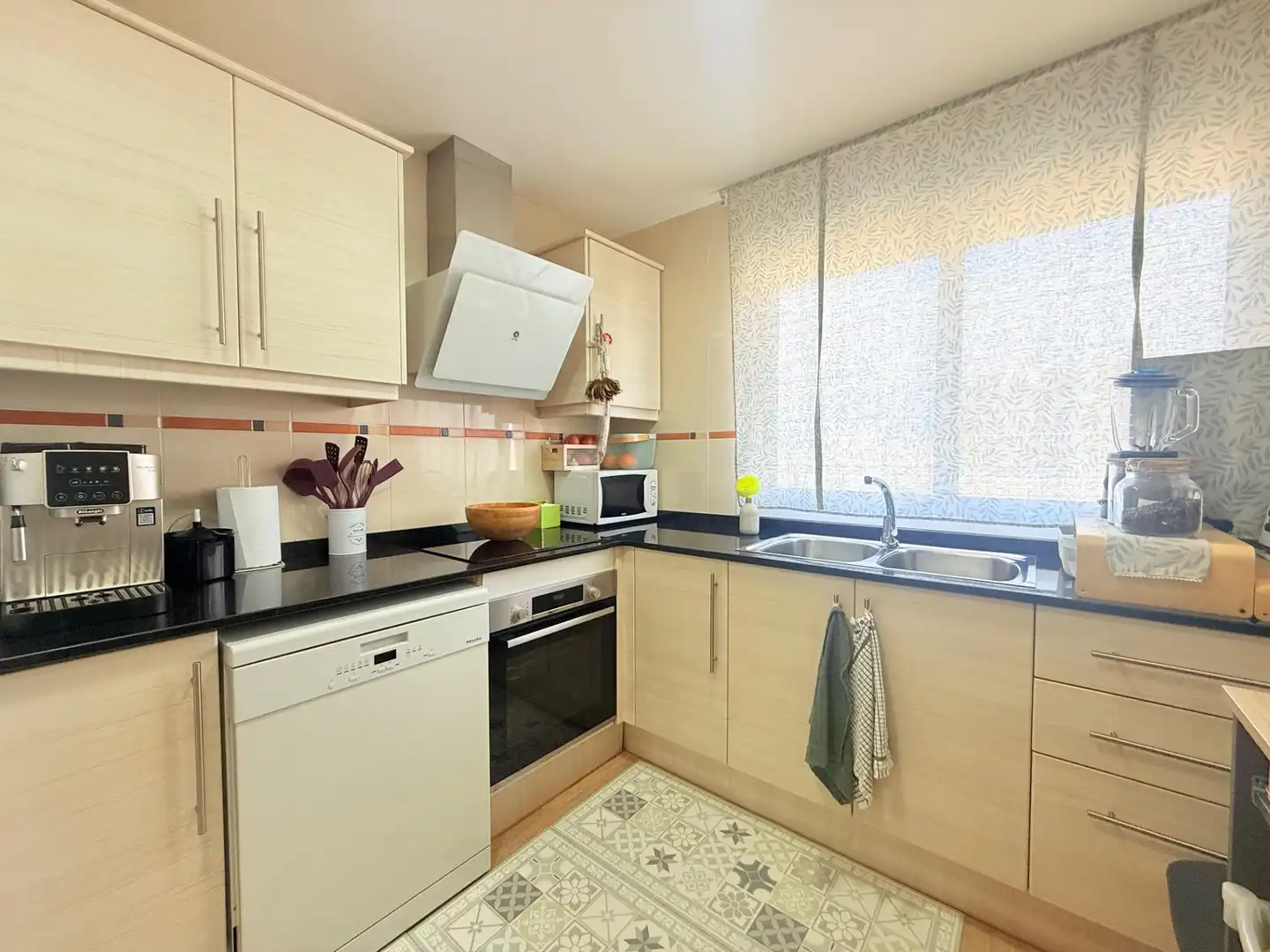 Cocina de Ático en venta en Sant Jaume d'Enveja con Aire acondicionado, Parquet y Terraza