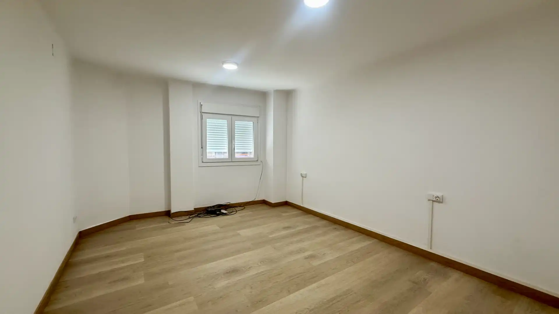 Flat for sale in Lleida  with Furnished