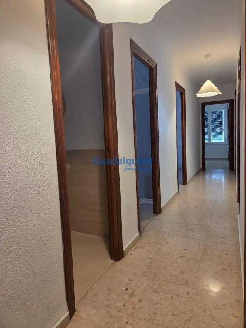 Piso con ascensor en alquiler en EDUARDO DATO, imagen 8