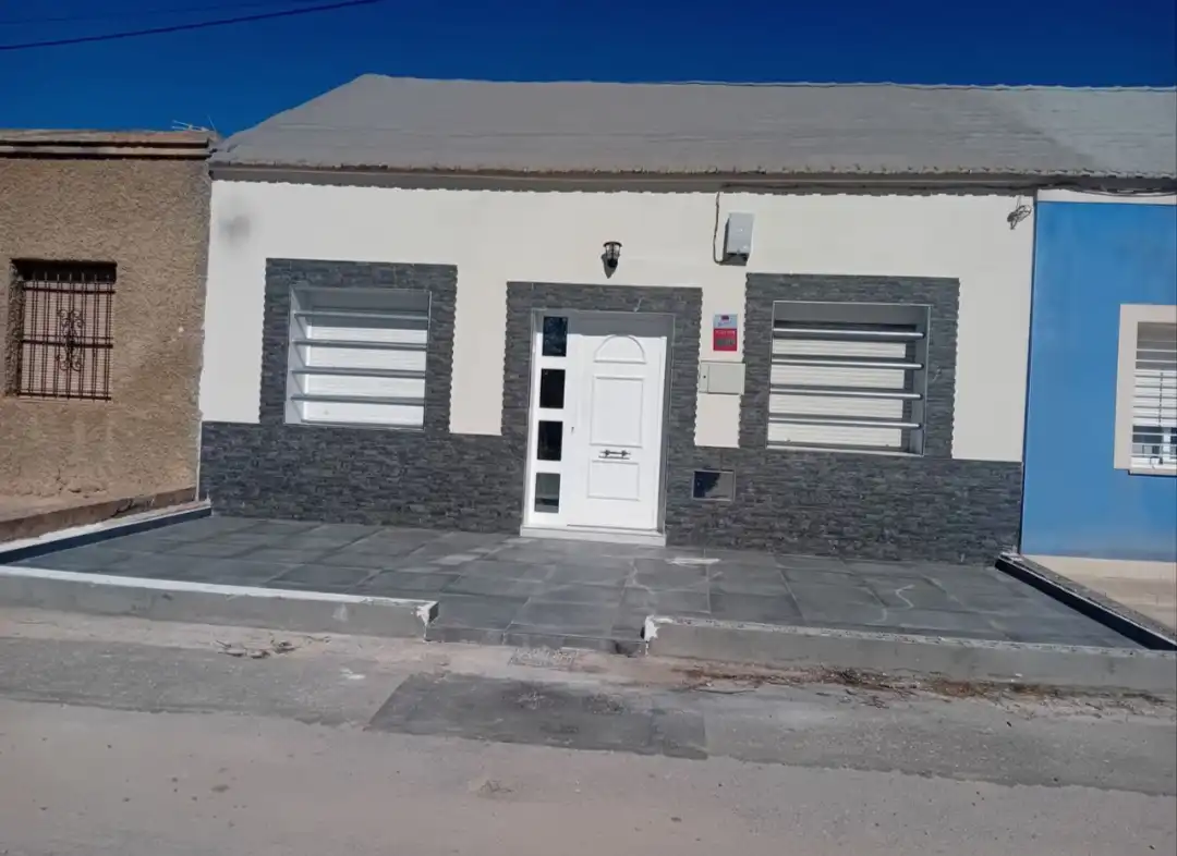 Vista exterior de Casa adosada en venta en Cartagena con Trastero