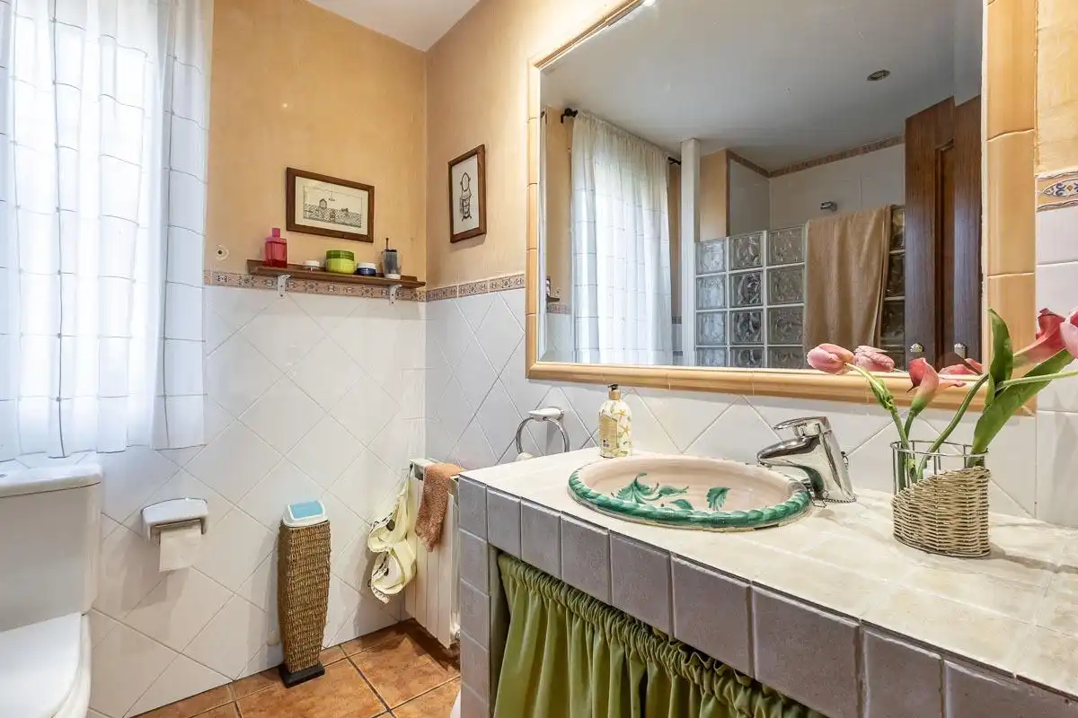 Villa con piscina in vendita a Residencial Triana - Barrio Alto, imagen 19