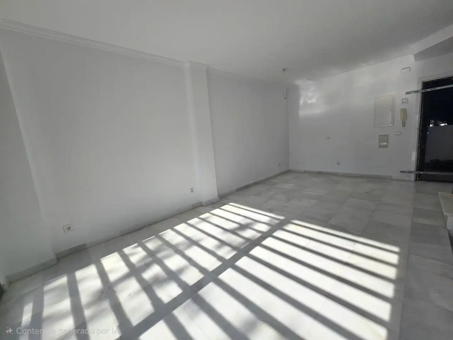 Einfamilien-Reihenhaus zum Verkauf in Benalmádena mit Terrasse
