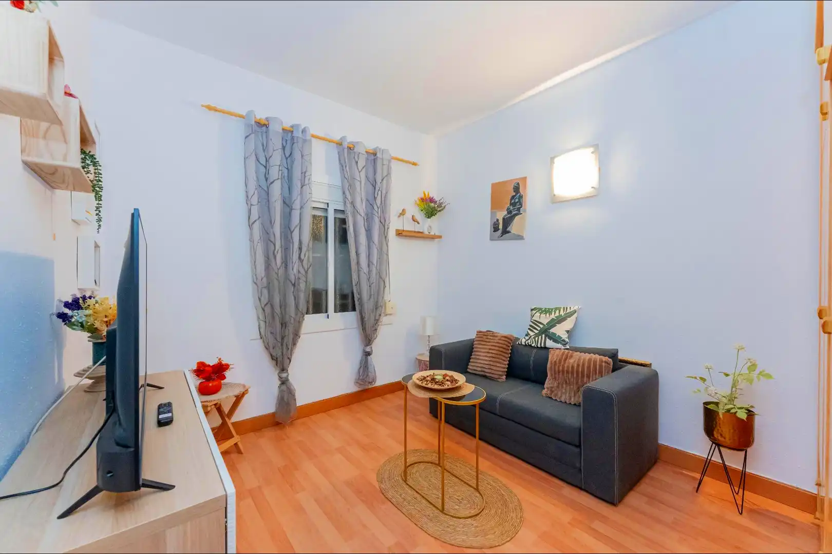 Living room of Flat for sale in Gavà  with Air Conditioner, Heating and Parquet flooring