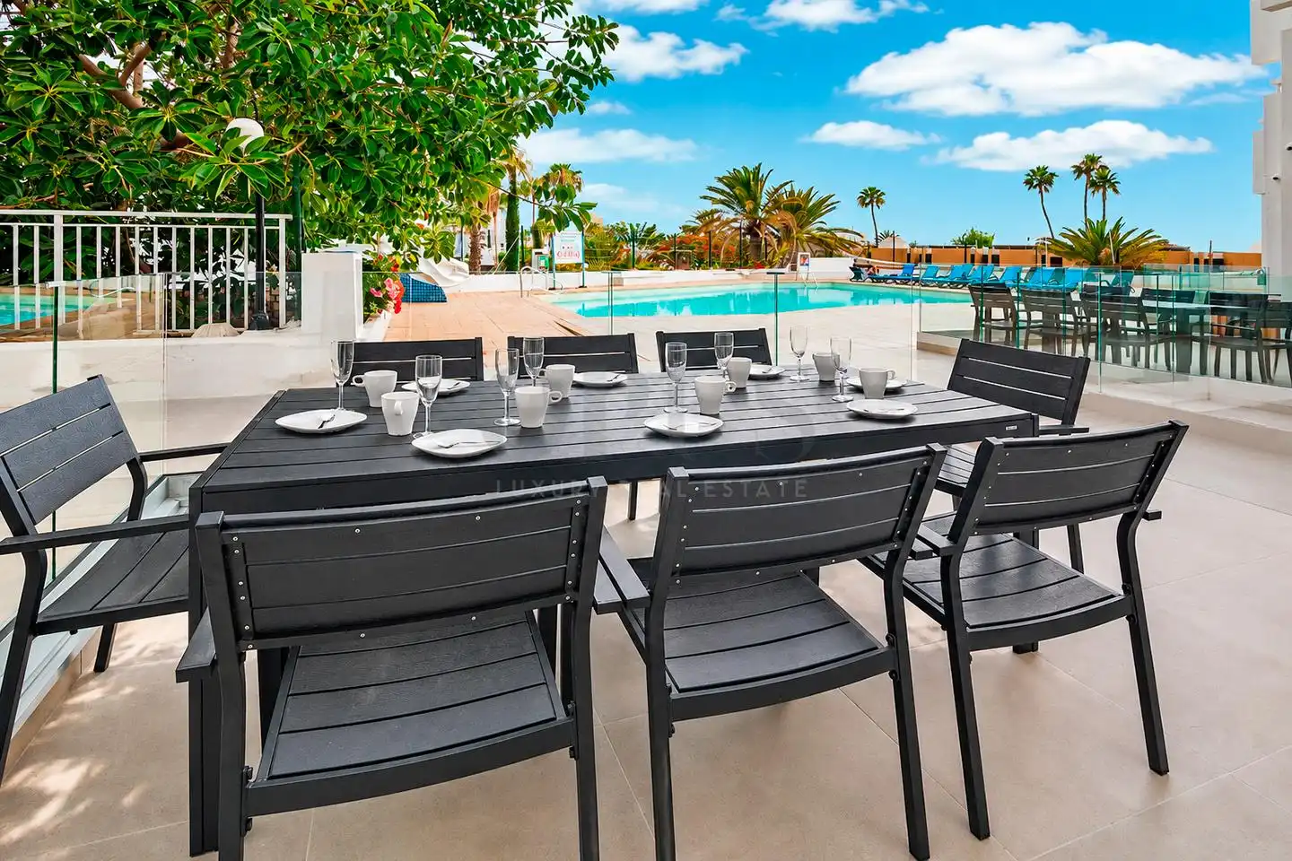 Terrassa de Apartament en venda en Adeje amb Terrassa, Moblat i Piscina comunitària