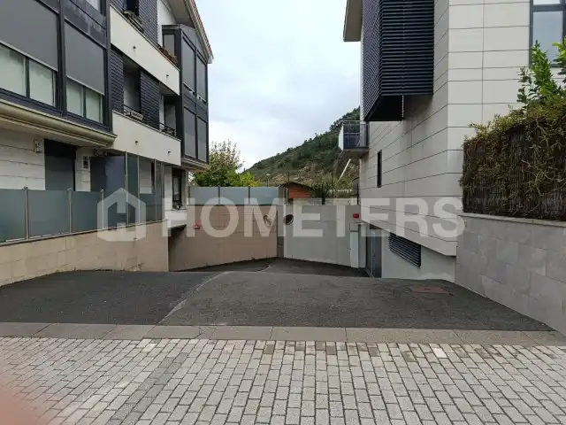 Außenansicht von Garage zur Miete in Orio, Gipuzkoa