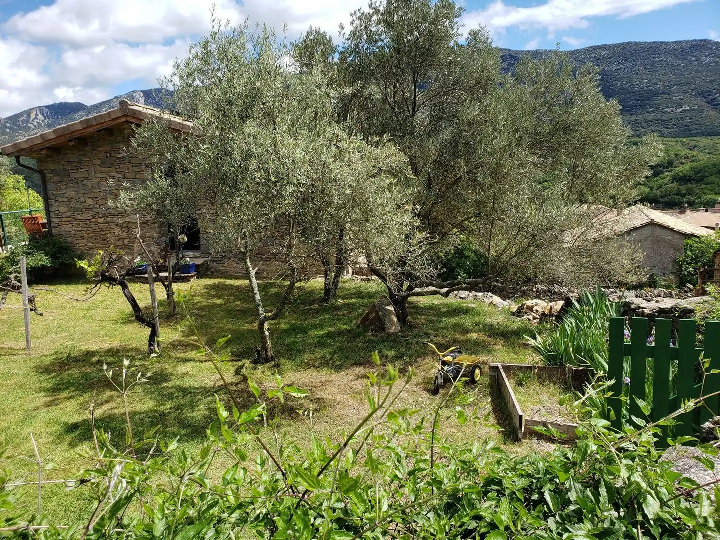 Garden of Houses for sale in Bierge  with Heating, Private garden and Storage room