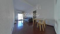 Living room of Flat for sale in  Barcelona Capital  with Terrace, Furnished and Balcony