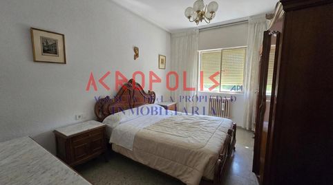 Foto 3 de Casa o xalet en venda a Calle Miguel de Cervantes 15, Onzonilla, León