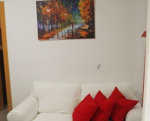 Living room of Flat to rent in  Sevilla Capital  with Air Conditioner and Furnished