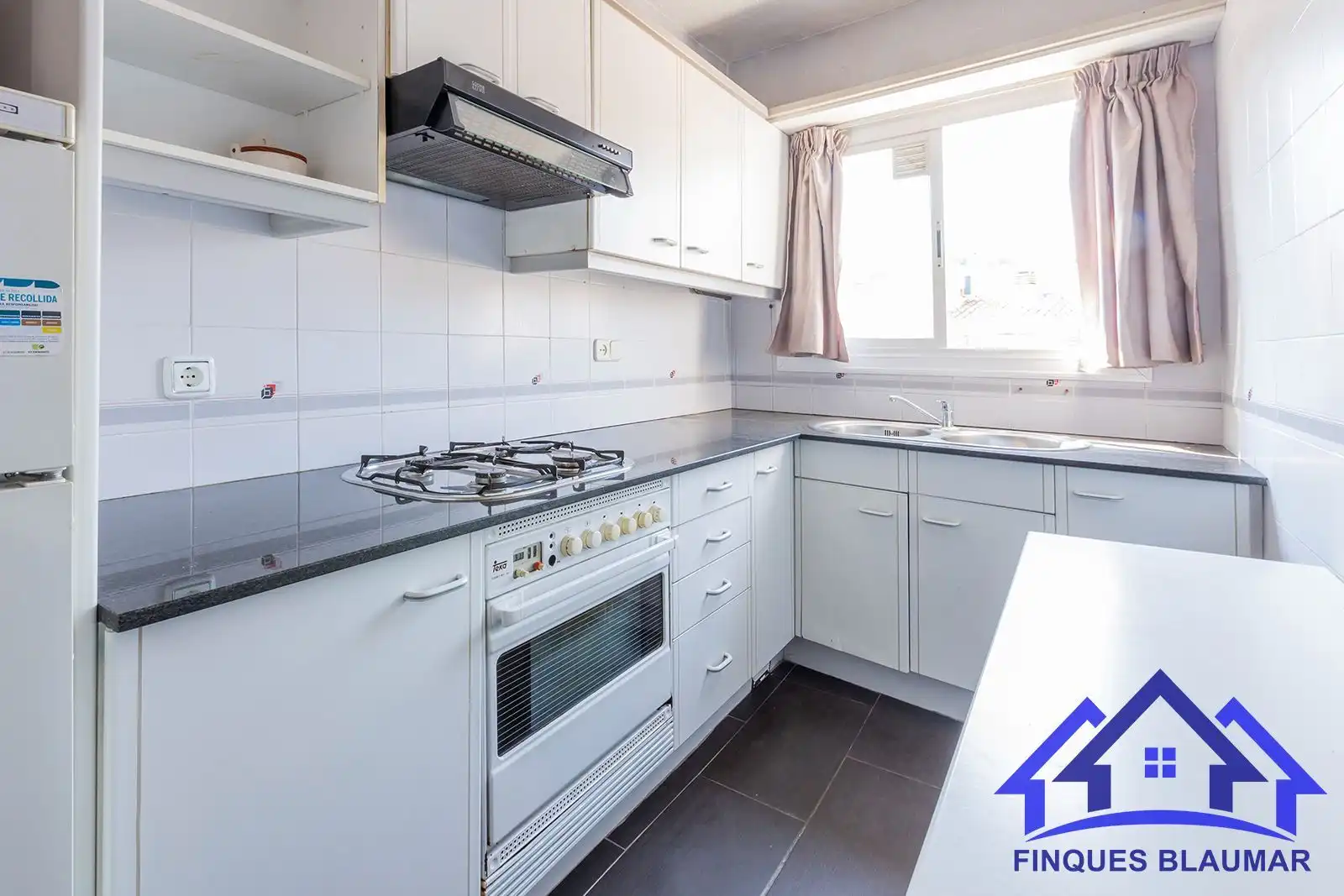 Cocina de Piso en venta en Canet de Mar con Calefacción