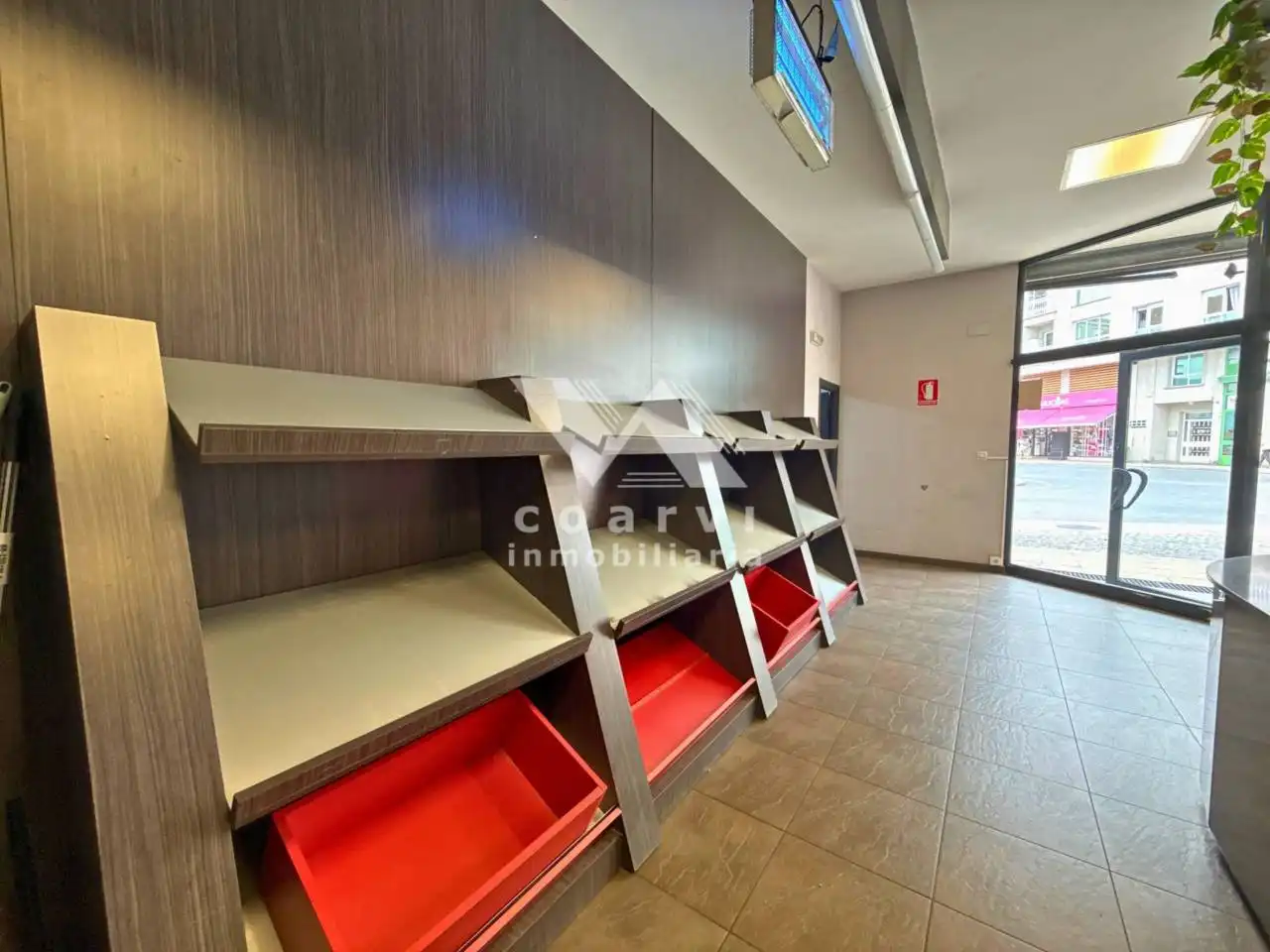 Business premises to rent in Calle Areal, imagen 11