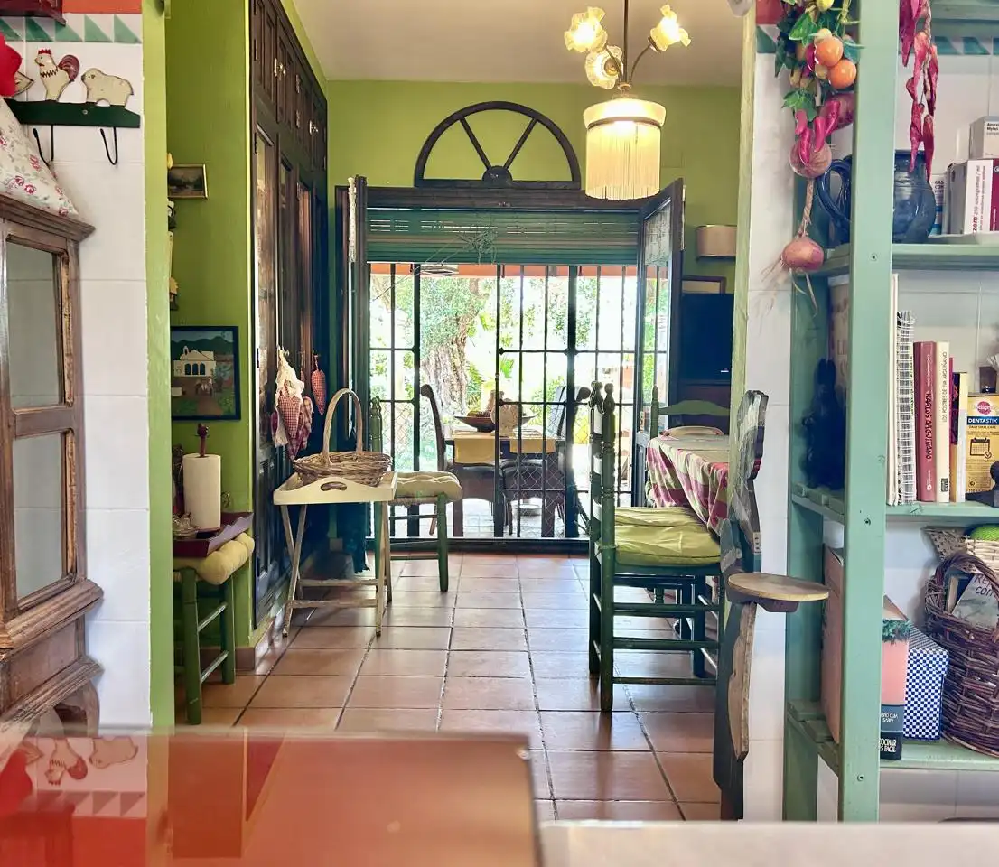 Dining room of Houses for sale in Alicante / Alacant  with Air Conditioner, Private garden and Terrace