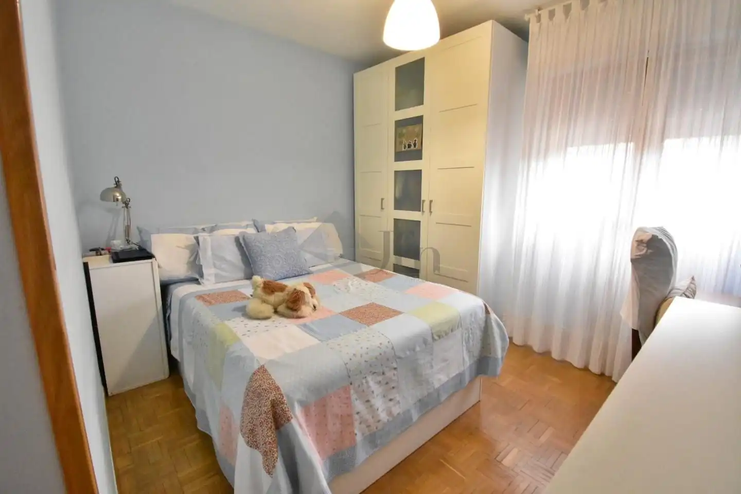 Dormitori de Pis en venda en Olmedo amb Calefacció, Parquet i Terrassa
