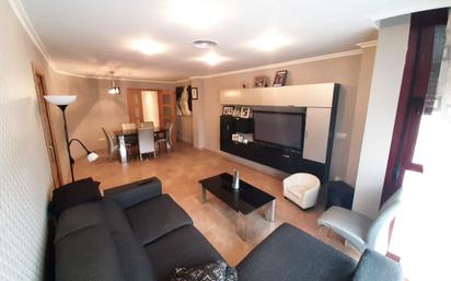 Living room of Flat for sale in Alzira  with Air Conditioner