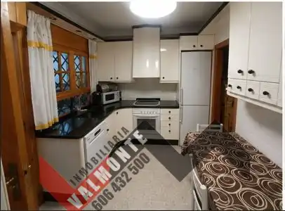 Cuina de Casa o xalet en venda en Roquetas de Mar amb Aire condicionat, Calefacció i Terrassa