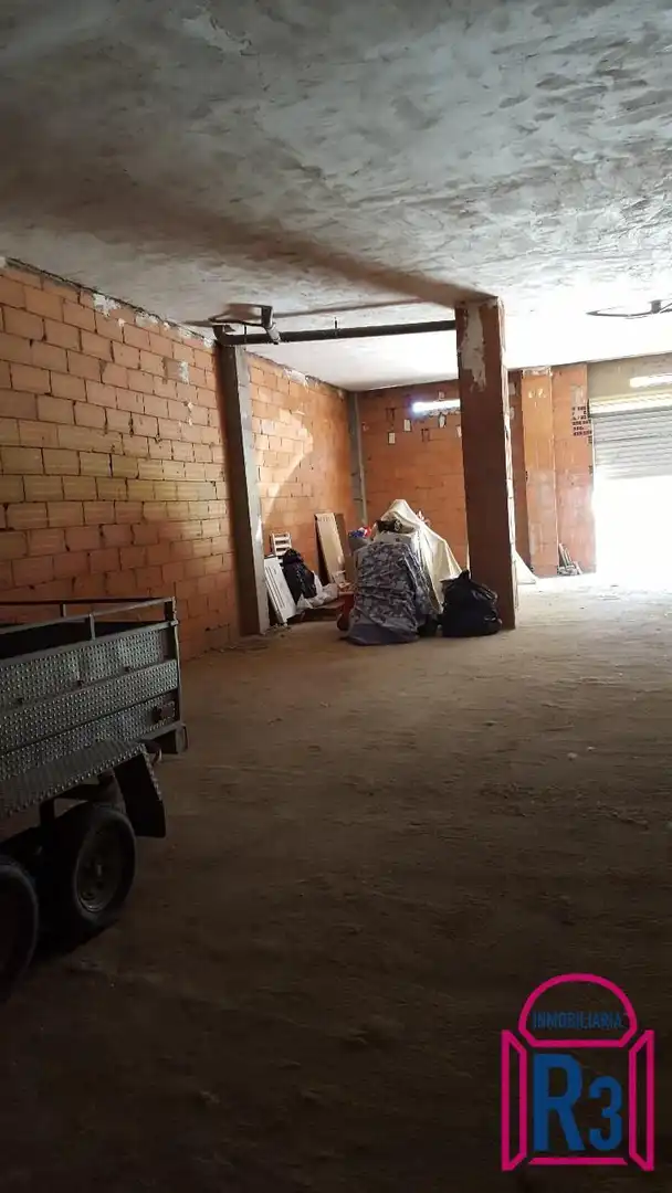 Local comercial en venda a Dama de Arintero, imagen 5