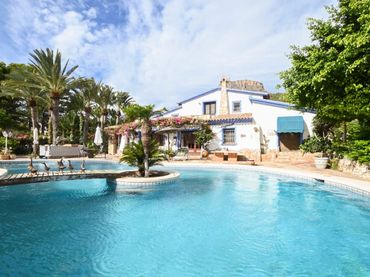 Casa rústica en venta en Canuta