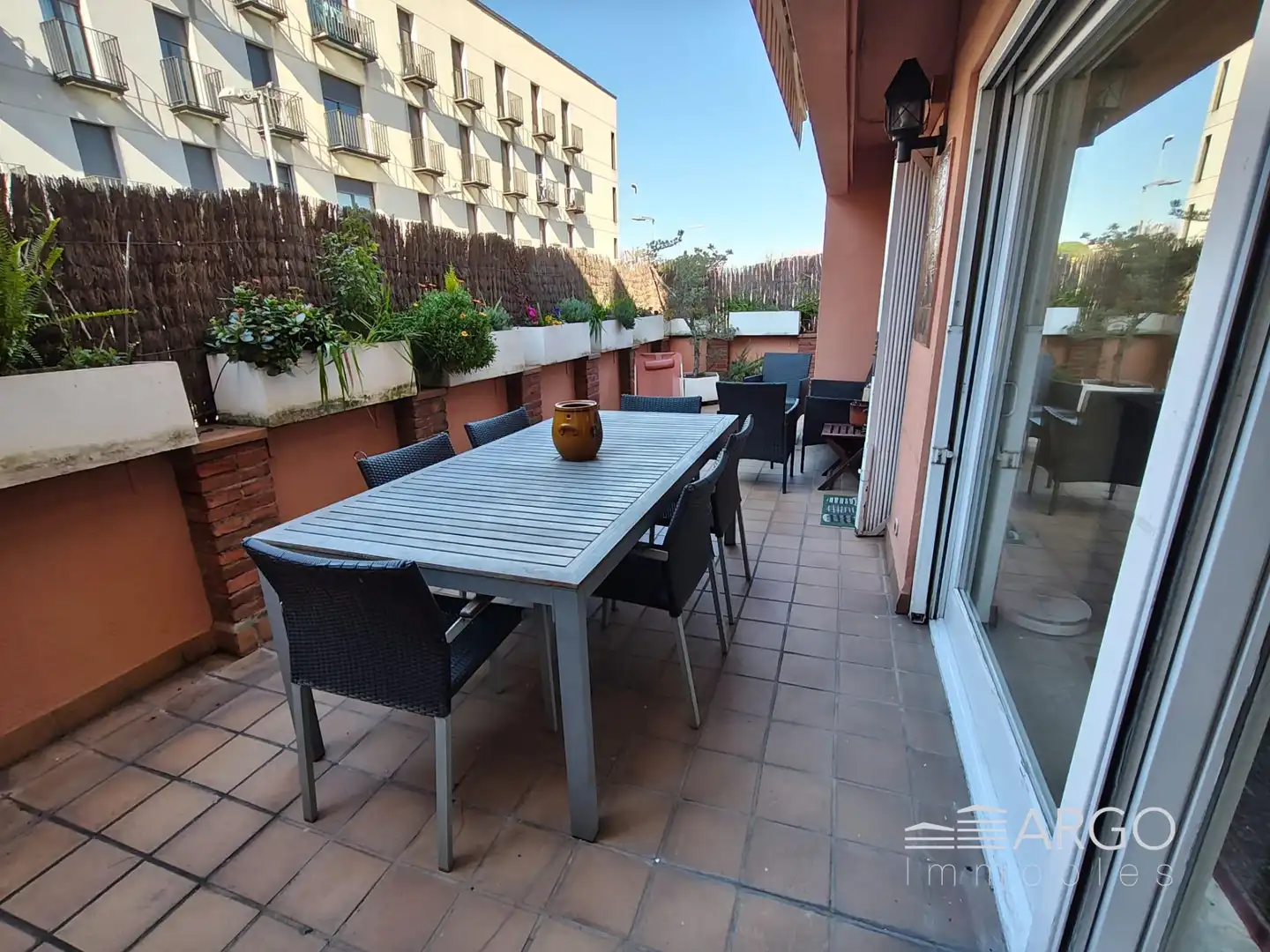 Terrassa de Casa o xalet en venda en Montcada i Reixac amb Aire condicionat i Jardí privat