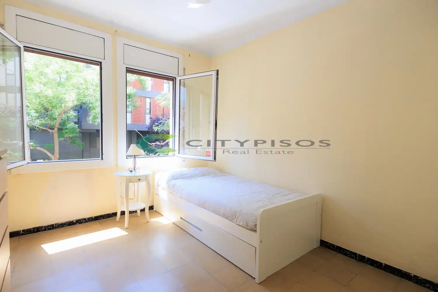 Habitación de Piso en venta en Sants - Montjuïc