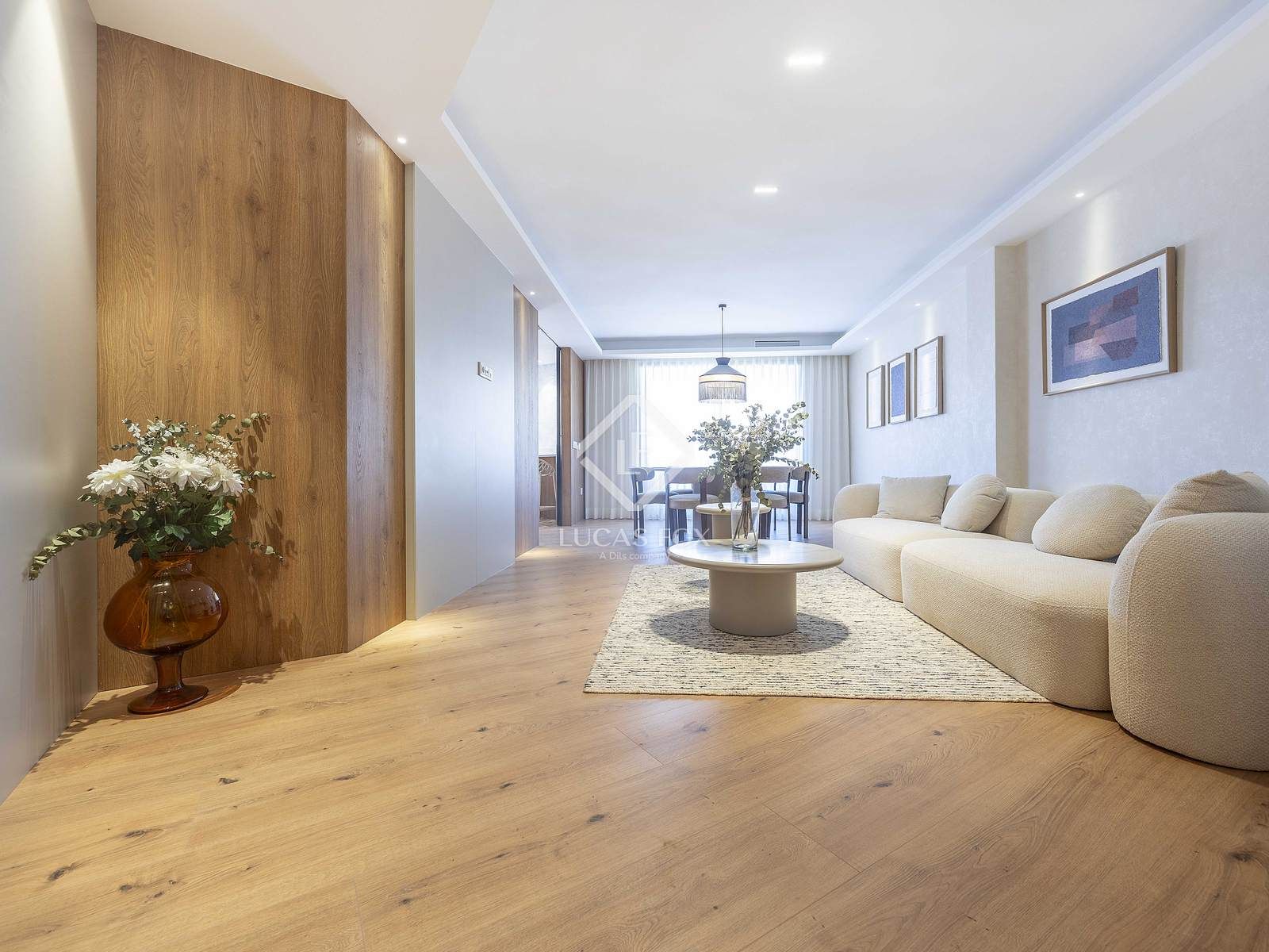 Living room of Flat for sale in  Valencia Capital  with Air Conditioner, Terrace and Furnished