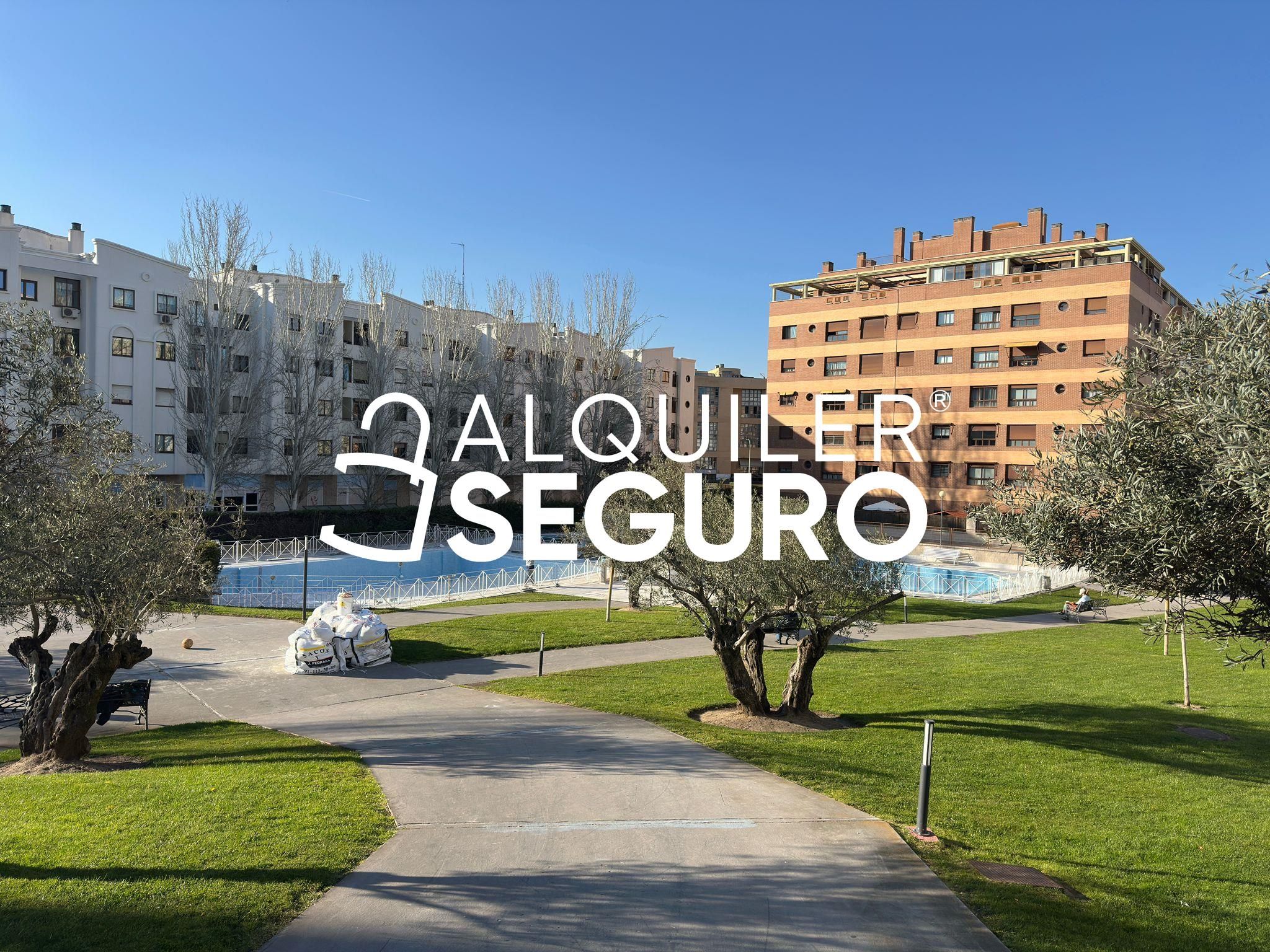 Vista exterior de Pis de lloguer en  Madrid Capital amb Aire condicionat, Calefacció i Traster